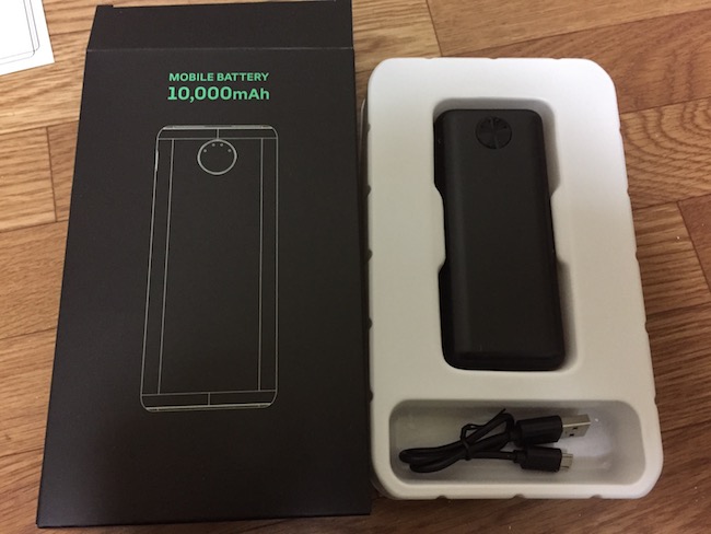 モバイルバッテリー 10,000mAh